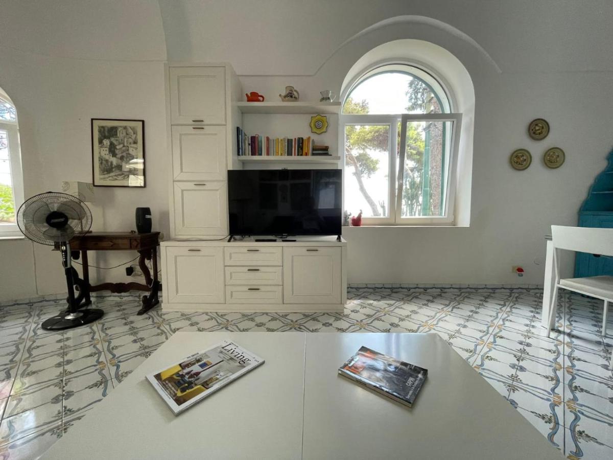 Ferienwohnung Terrazza Mare Marina Piccola Capri Exterior foto
